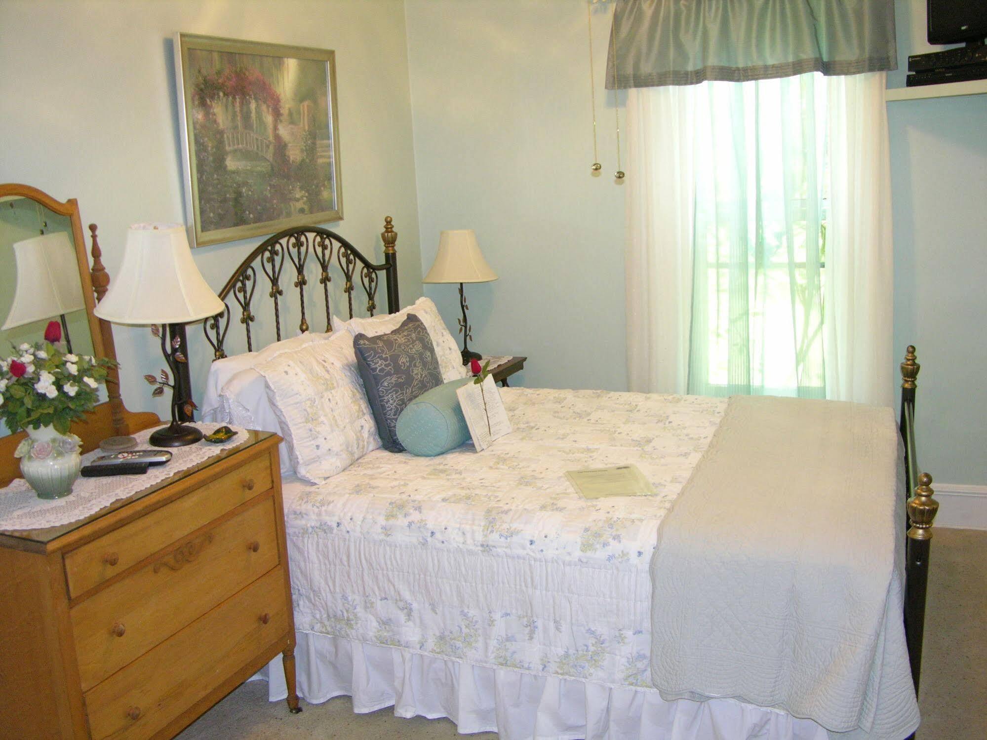 The Seymour House Bed & Breakfast 南黑文 外观 照片